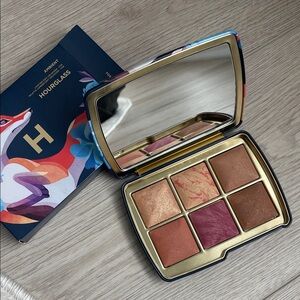 Hourglass Ambient Lighting Edit Palette - Fox Palette